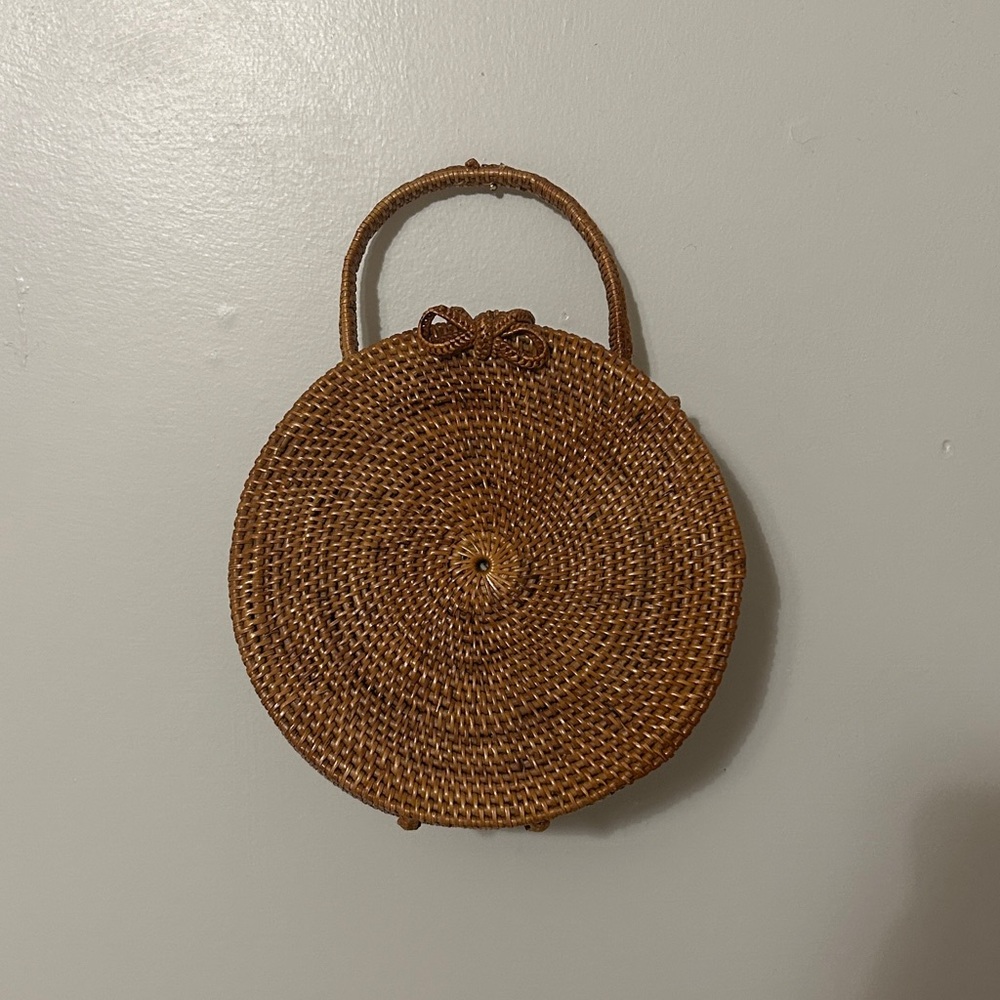 Round Woven Tan Handbag (Artisan made)